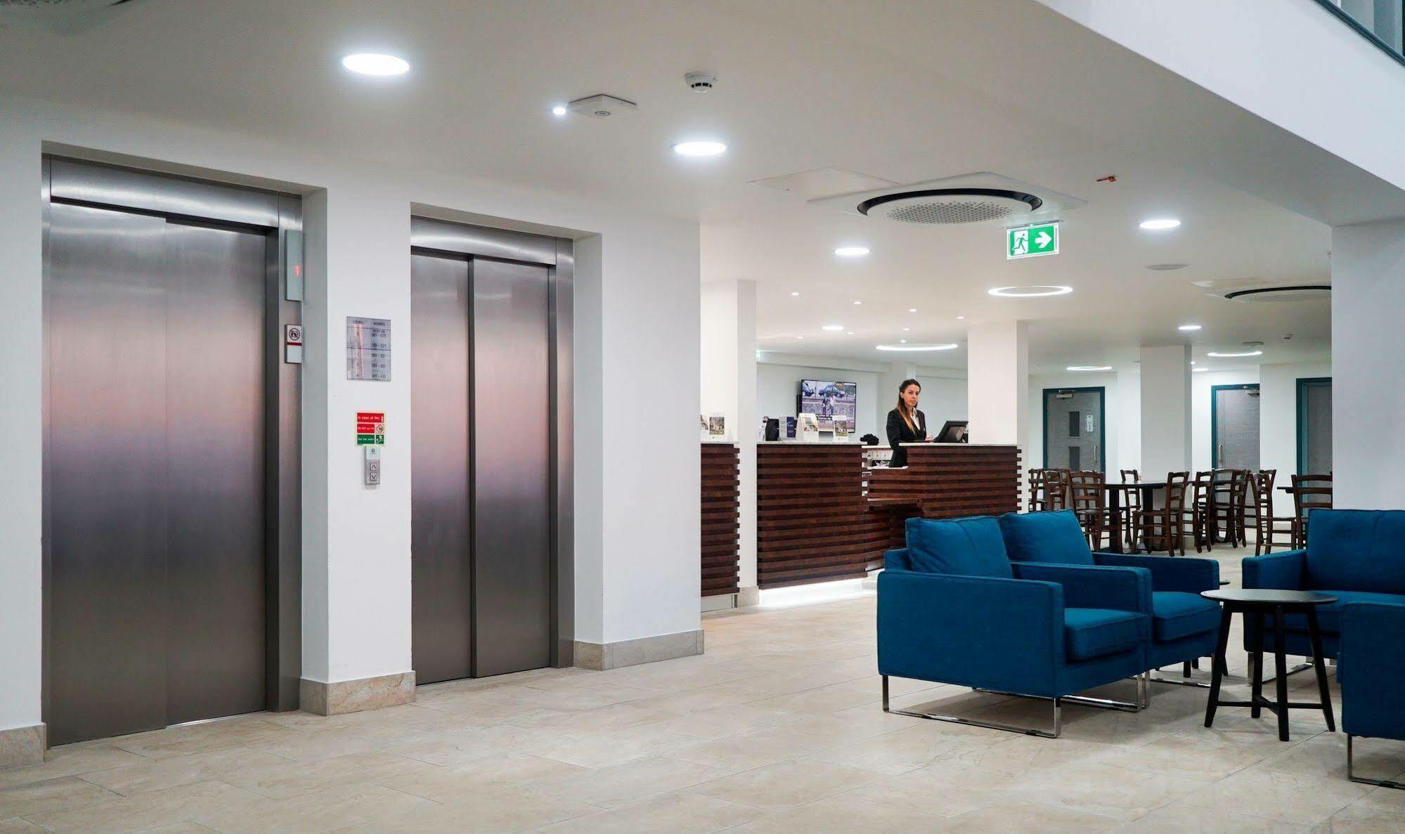 Best Western Plus London Croydon Aparthotel Ngoại thất bức ảnh